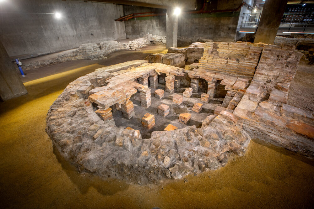 Leisure in Roman London Tour