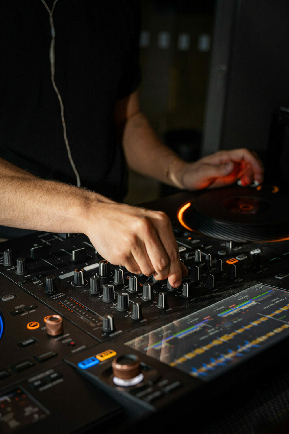 Sunset Sessions at Coq d’Argent