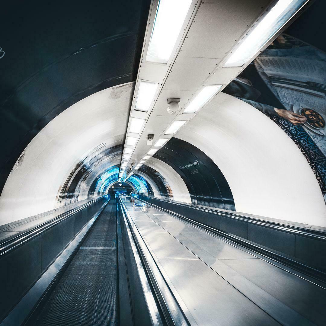 An image taken from the moving walkway of Bank station