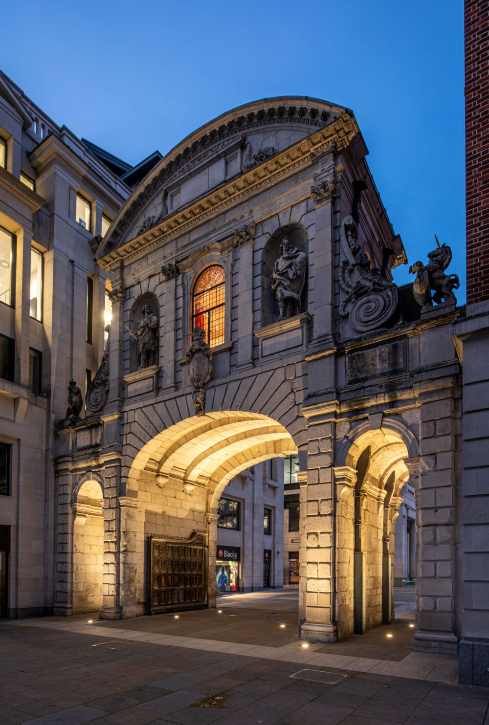 From Tower to Temple- A Temple Bar Walking Tour