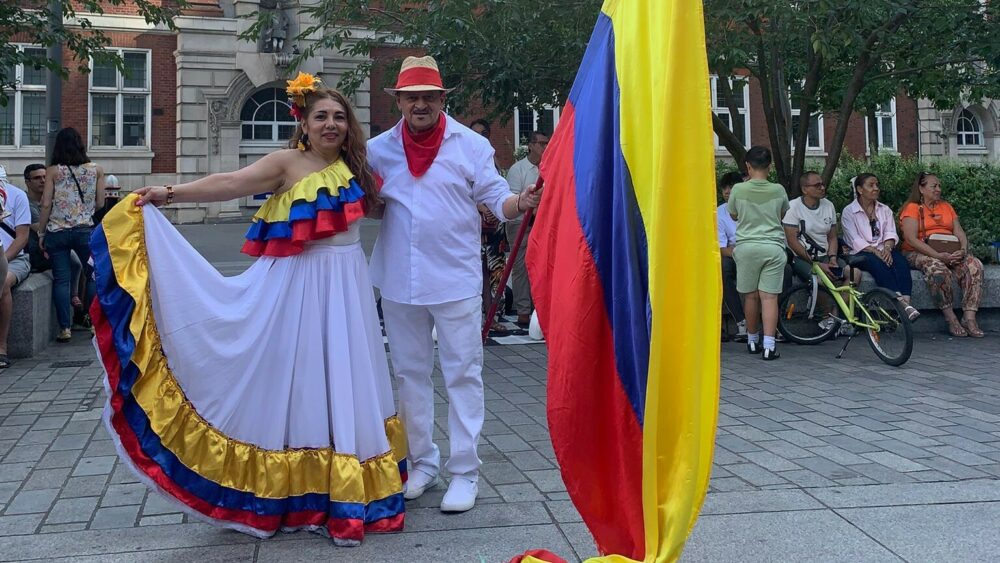 Latino Picnic on Aldgate Square