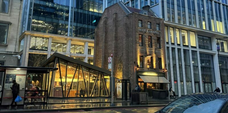 The Pubs of the City of London